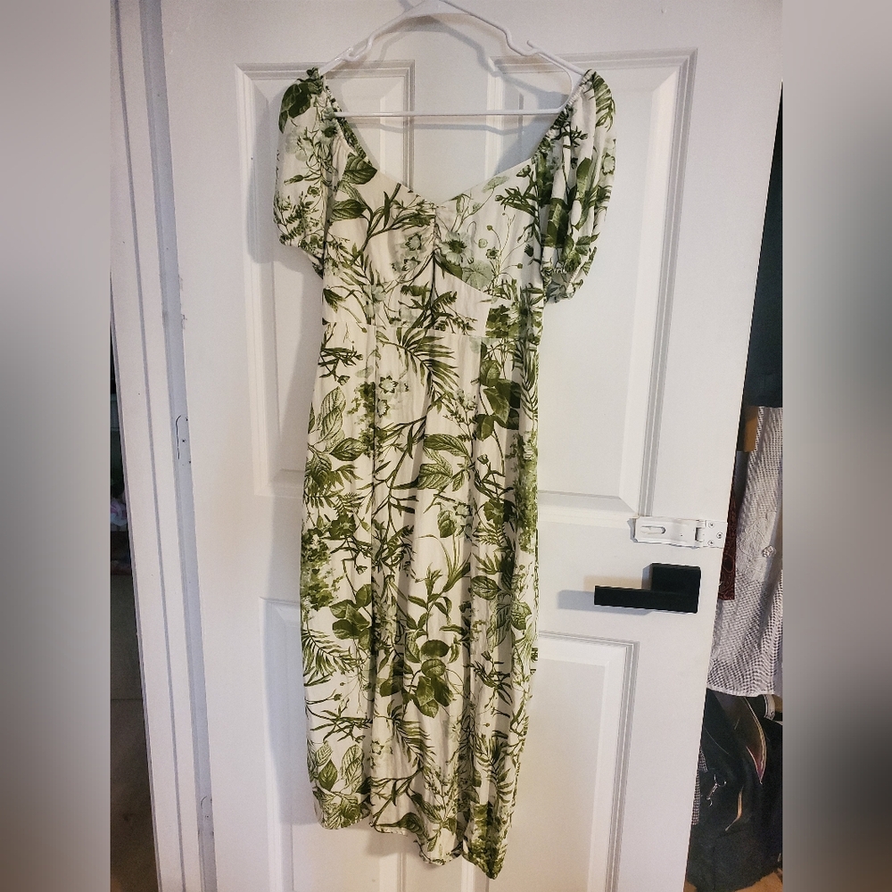 Sweet Wanderer Green and Cream Midi Dress Vacation Resort Dress